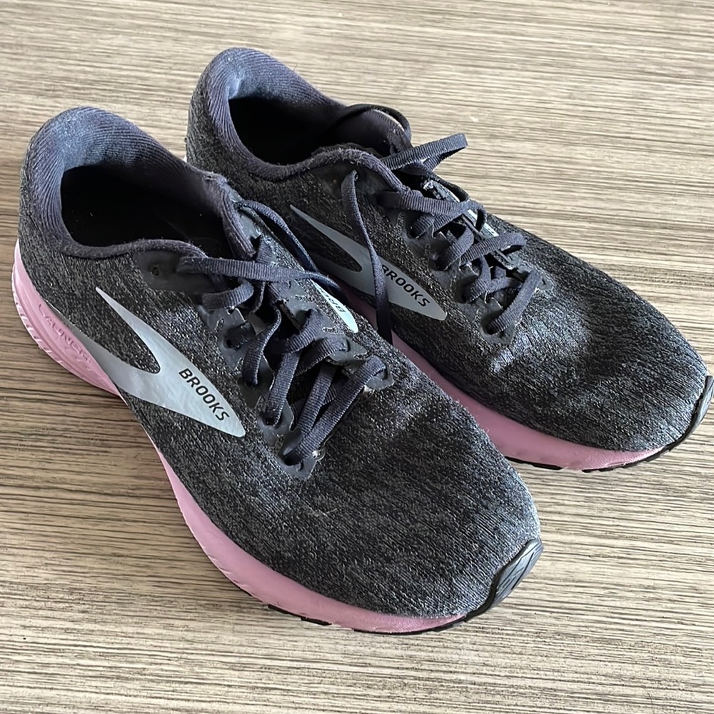 Brooks Women’s running shoe